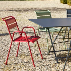 Fermob Chaise Bridge D'extérieur En Acier Piment - Monceau 12 Fermob Chaise Bridge D'extérieur En Acier Piment - Monceau -SEMA design Boutique 9f58f chaise de jardin en acier rouge piment monceau 3