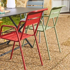 Fermob Chaise Bridge D'extérieur En Acier Piment - Monceau 11 Fermob Chaise Bridge D'extérieur En Acier Piment - Monceau -SEMA design Boutique e26e8 chaise de jardin en acier rouge piment monceau 4