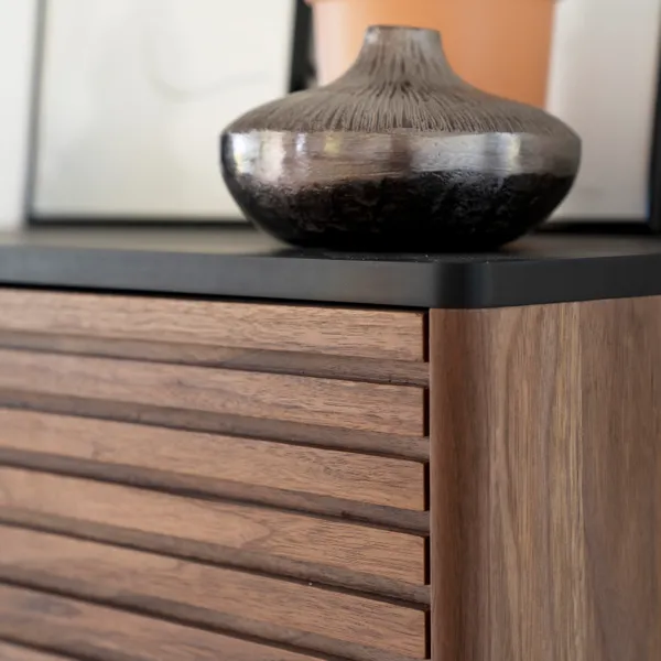 Zago Buffet En Noyer Et Métal Noir L160cm - Nuna 5 Zago Buffet En Noyer Et Métal Noir L160cm - Nuna – Image 3